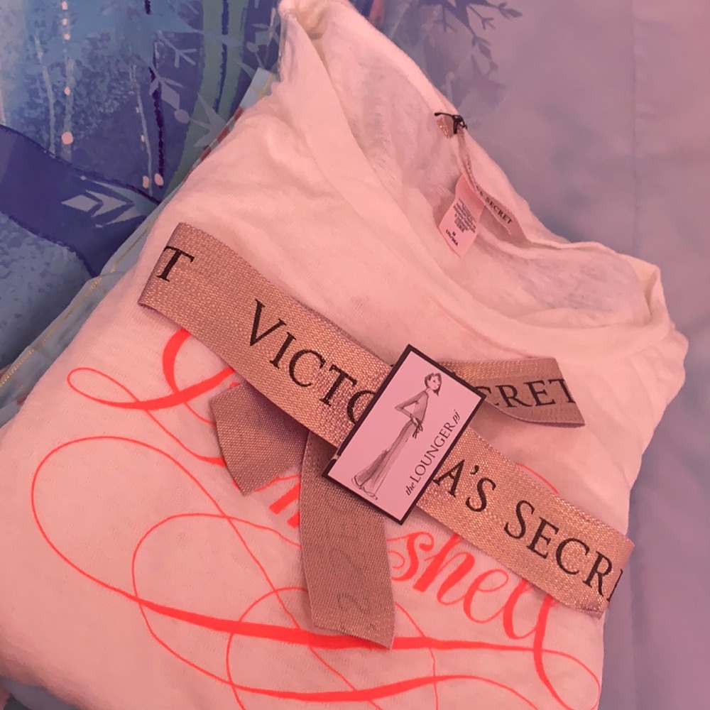 Brand new Victoria secret pajama set Relaxed fit Machine wash